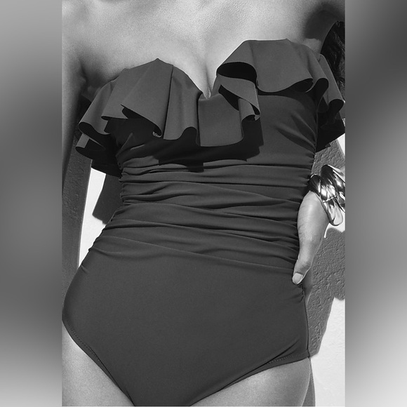 NWT J. Crew Matte Ruched One-Piece Swimsuit with Ruffles, black, 6 - Picture 7 of 8